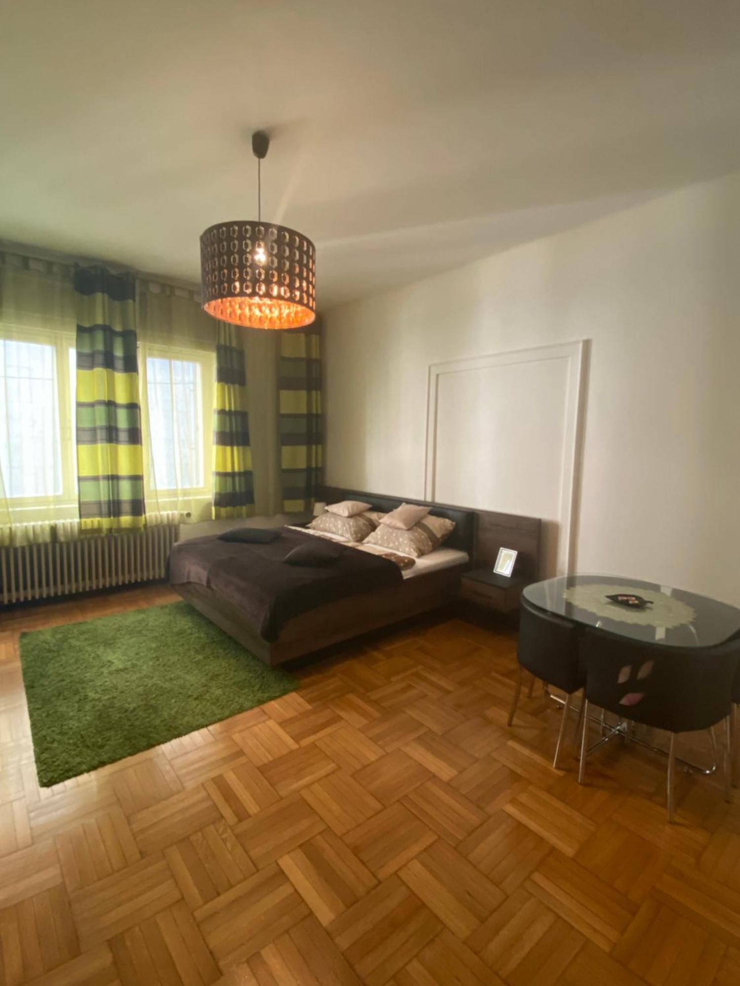 Holiday Apartments & Rooms Next Danube Promenade Budapest Eksteriør billede