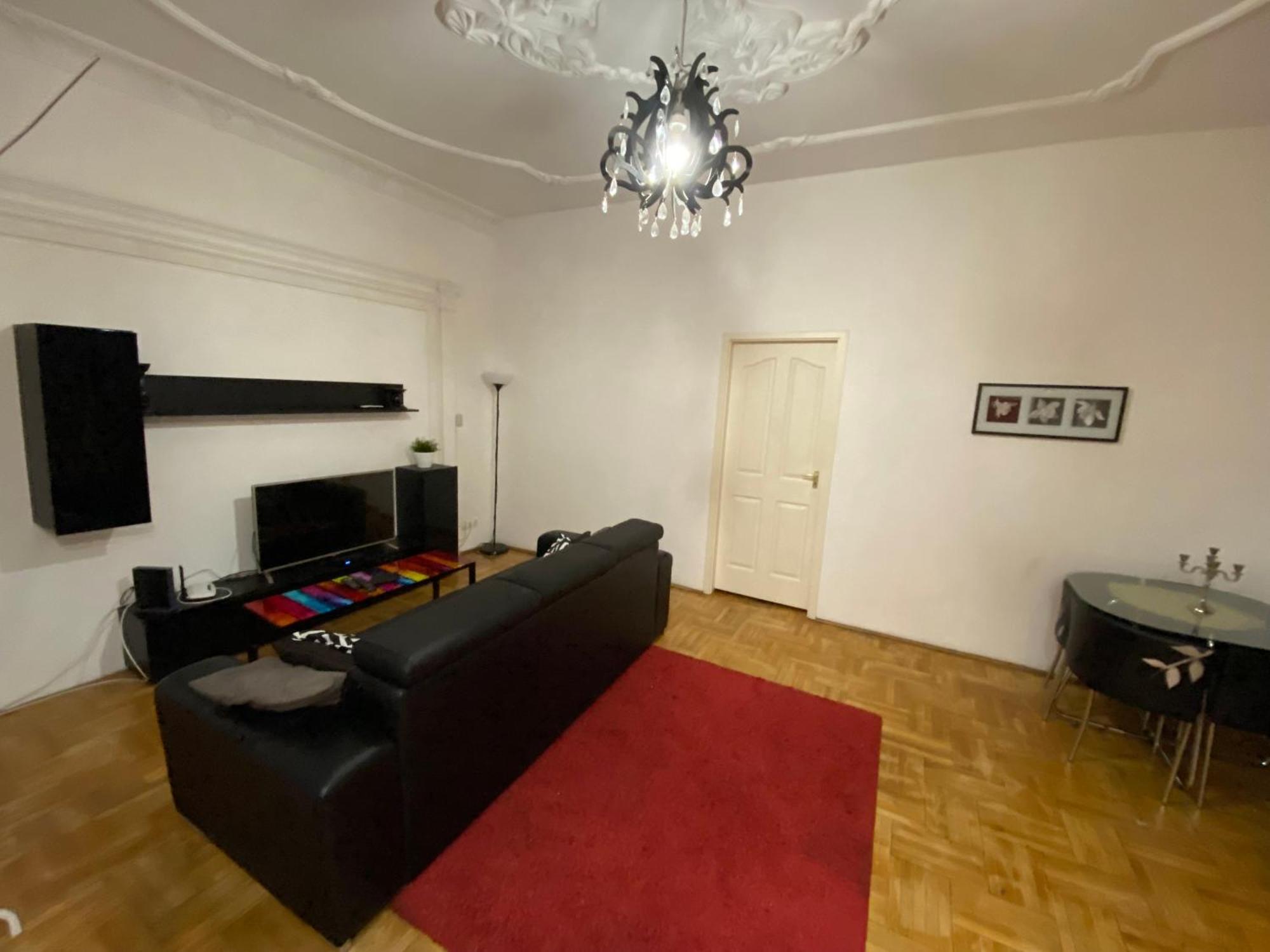 Holiday Apartments & Rooms Next Danube Promenade Budapest Eksteriør billede